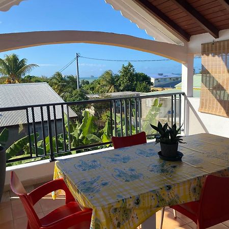 Chez Soul~Etage Entier Avec Vue Sur Mer Sainte-Rose Kültér fotó